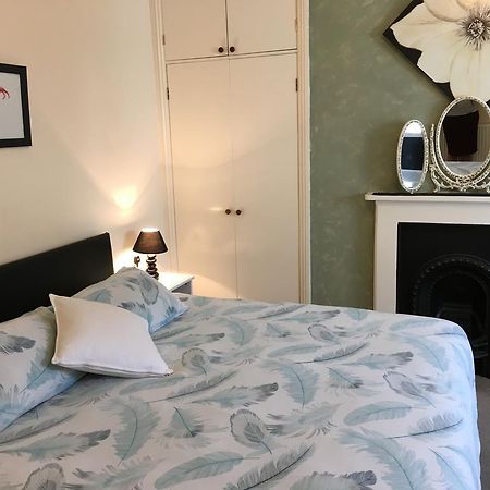 Bentons Guest House Cheltenham Dış mekan fotoğraf