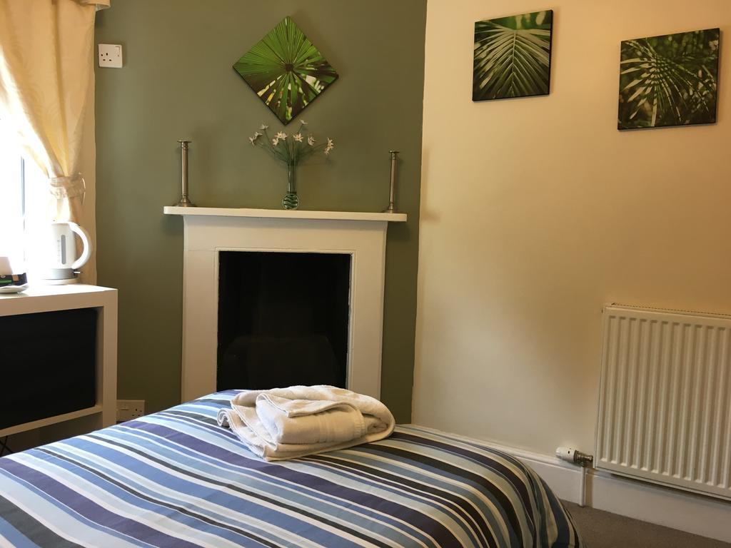 Bentons Guest House Cheltenham Dış mekan fotoğraf