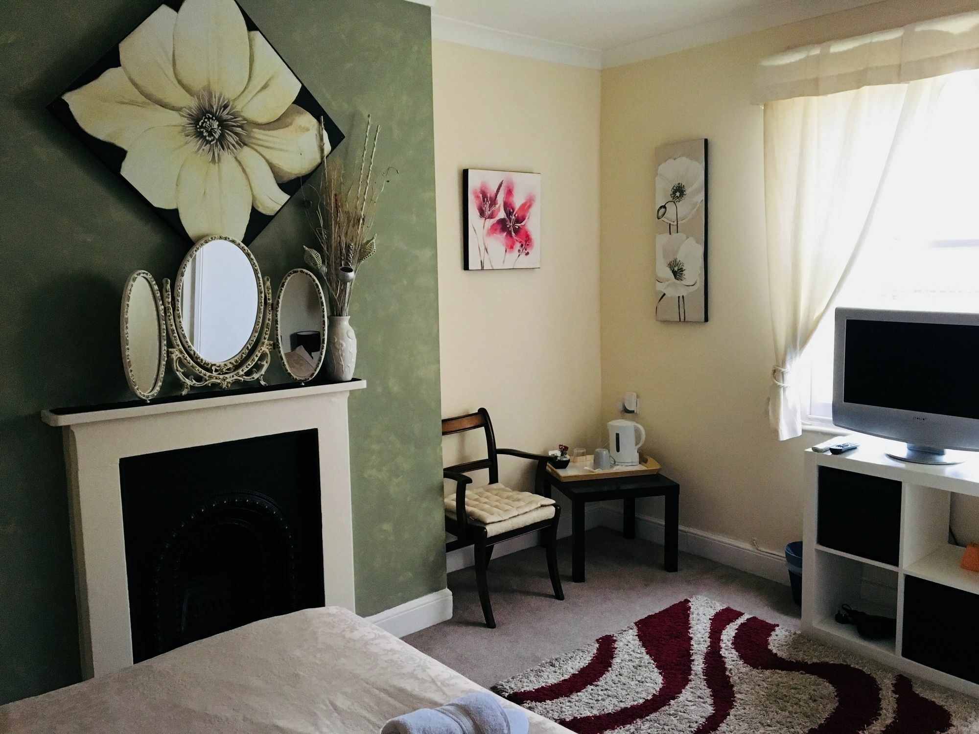 Bentons Guest House Cheltenham Dış mekan fotoğraf