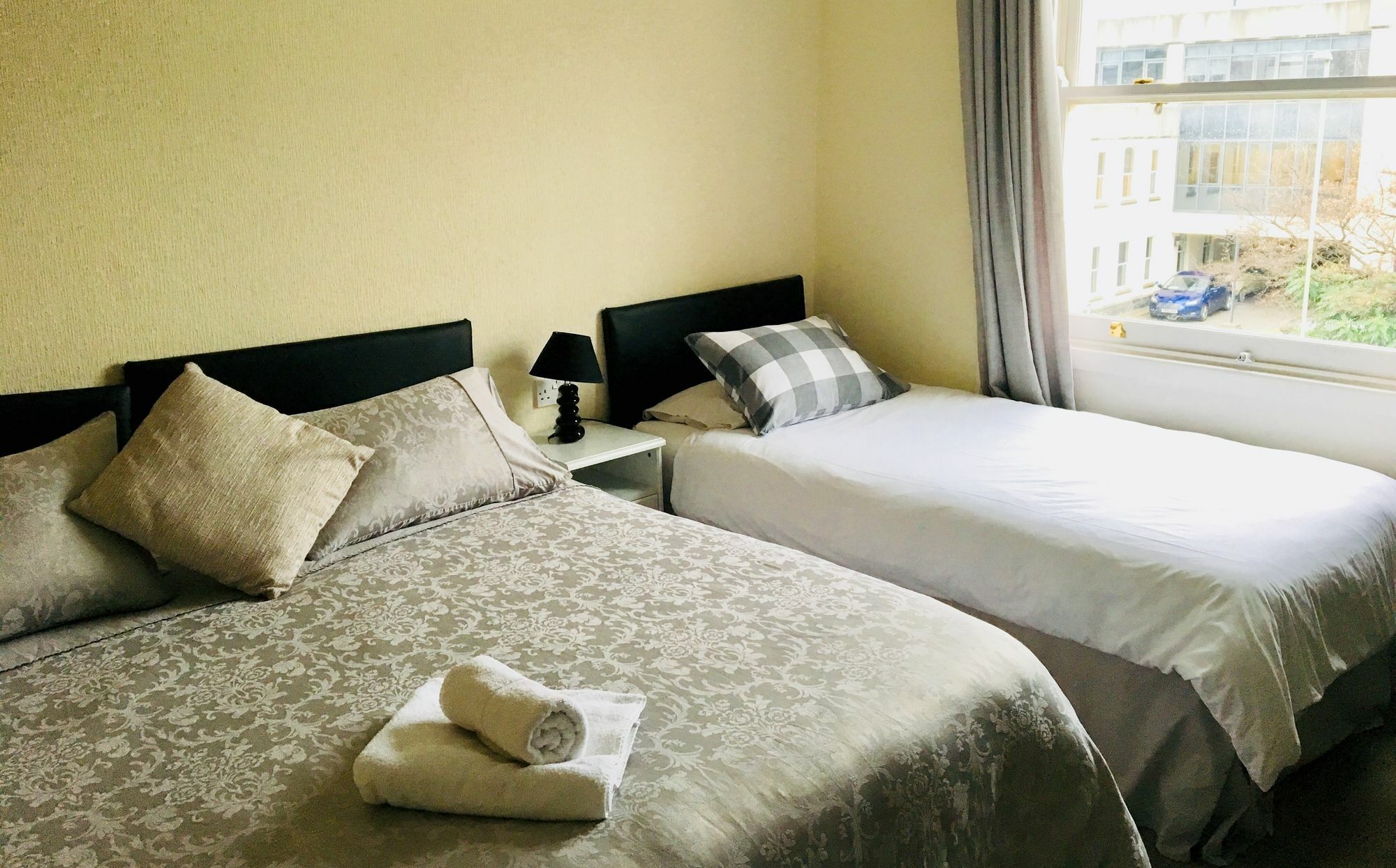 Bentons Guest House Cheltenham Dış mekan fotoğraf