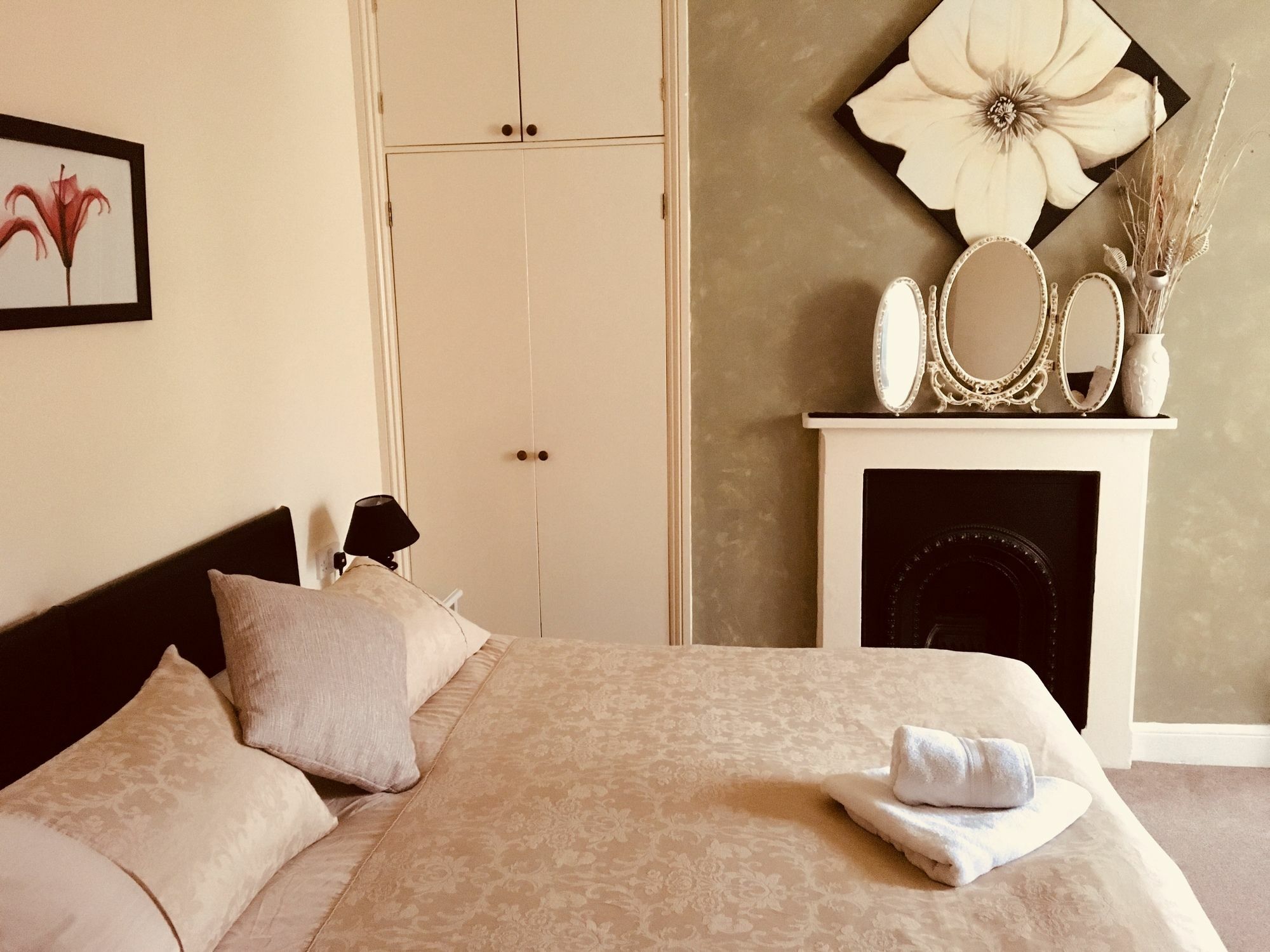 Bentons Guest House Cheltenham Dış mekan fotoğraf